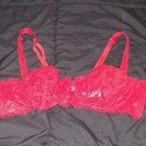 SXF Unlined Lace Bra LIKE NEW